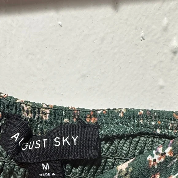 AUGUST SKY
Floral Long Sleeve
Midi Dress - Picture 6 of 8